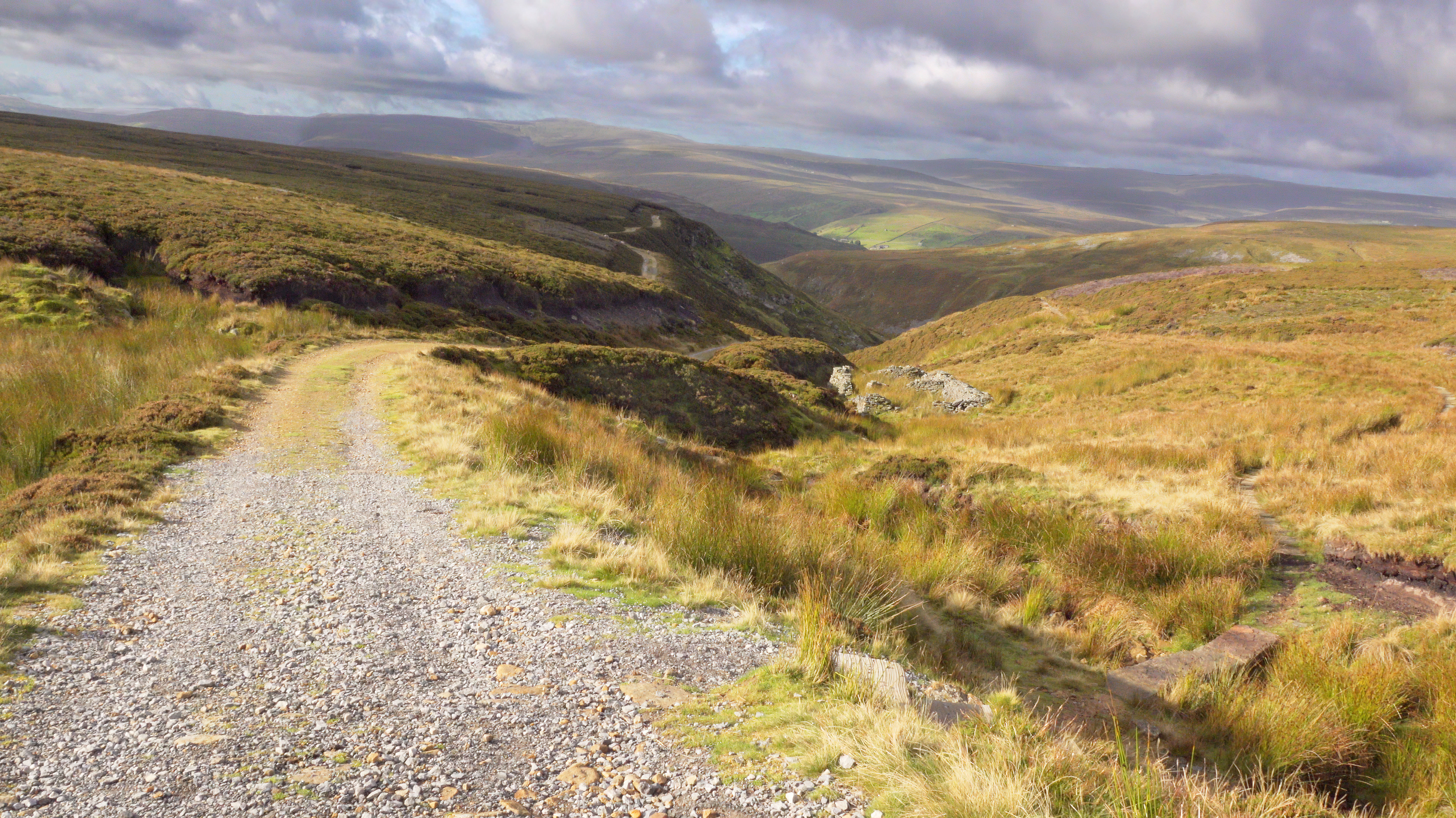 Follow in the footsteps of James Herriot on a stunning walk through the Yorkshire Dales.